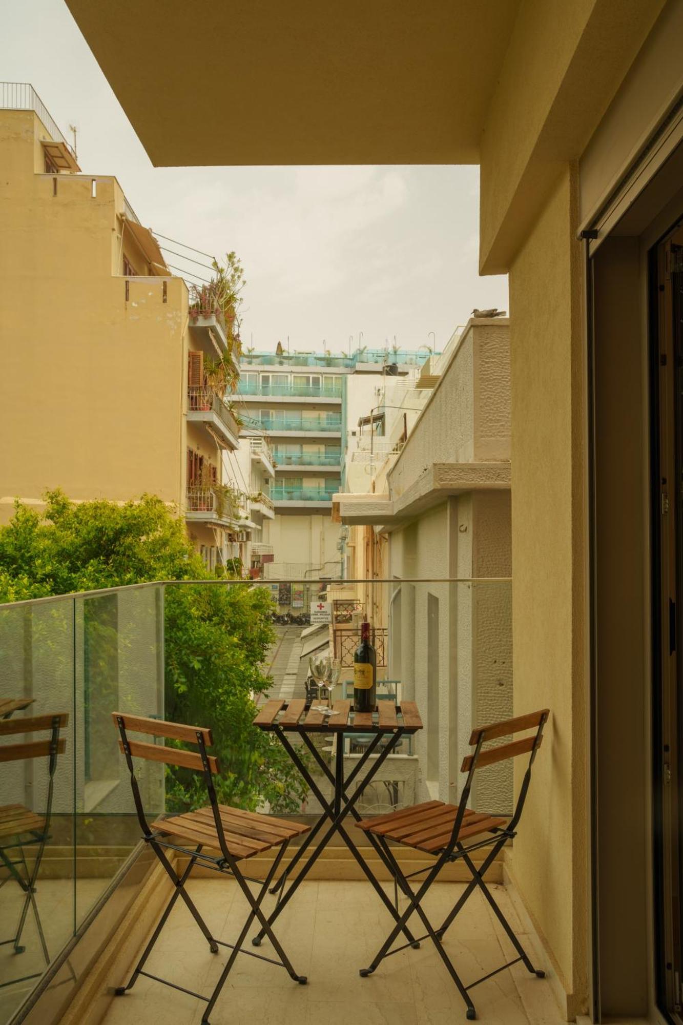 Notos Boutique Apartments Ираклио Екстериор снимка